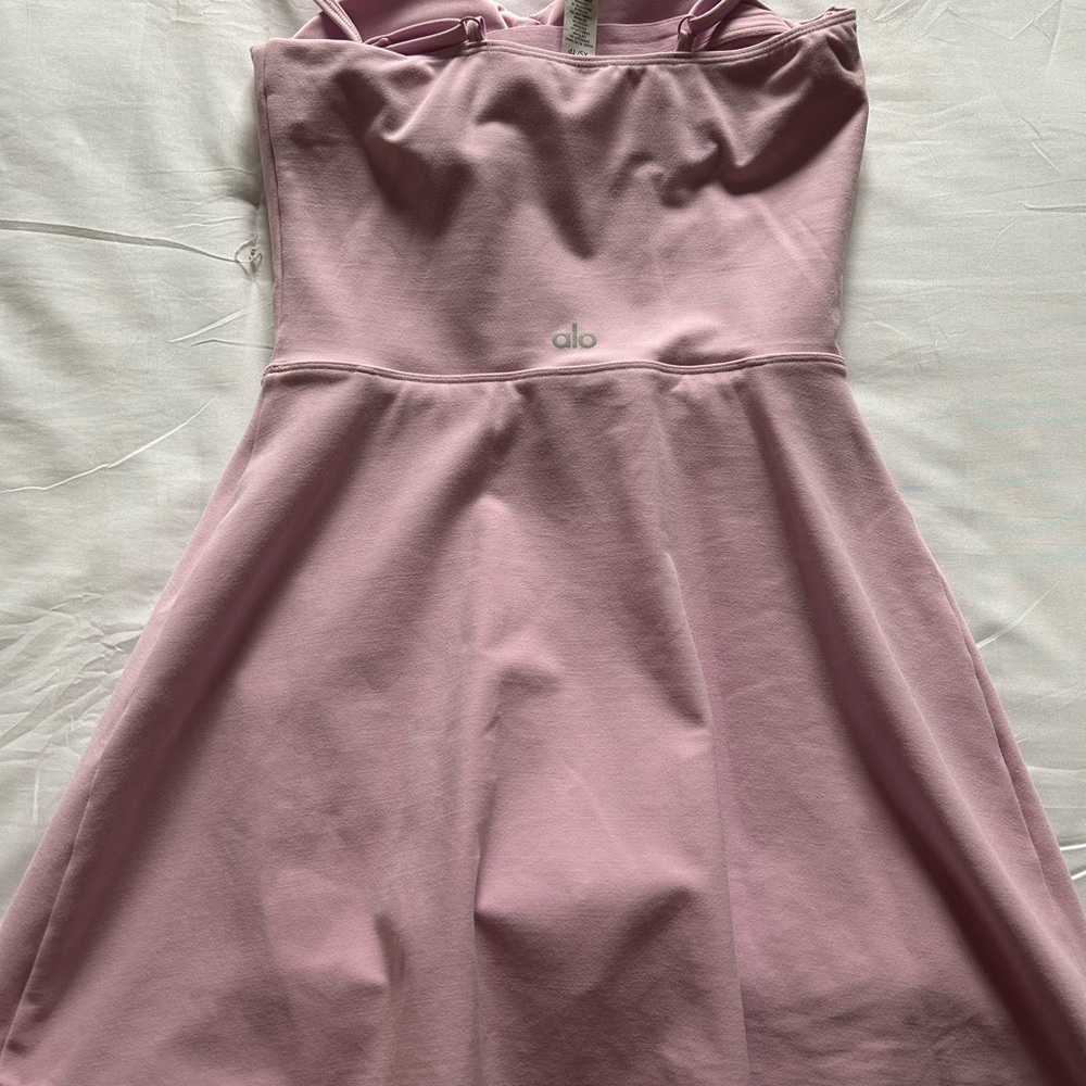 ALO Yoga Athletic Dress - Picture 2 of 3